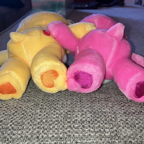 Hugging Carebears - Picture 8 of 8